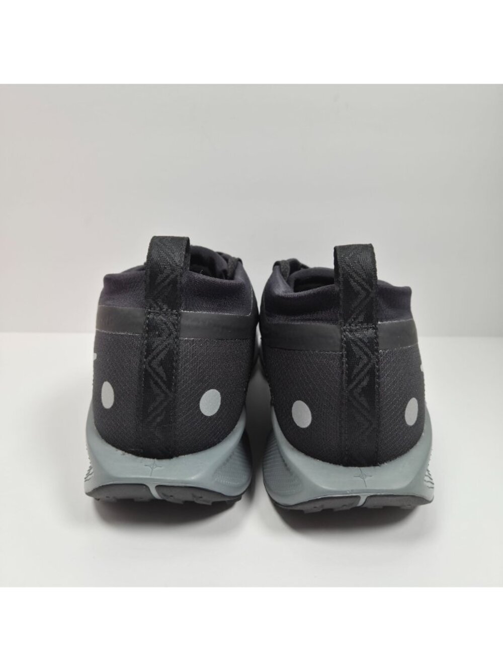 Nike Pegasus Trail 5 GORE-TEX Mens Black/Gray Running Shoes FQ0908-001 US Sz 10 - Picture 4 of 8